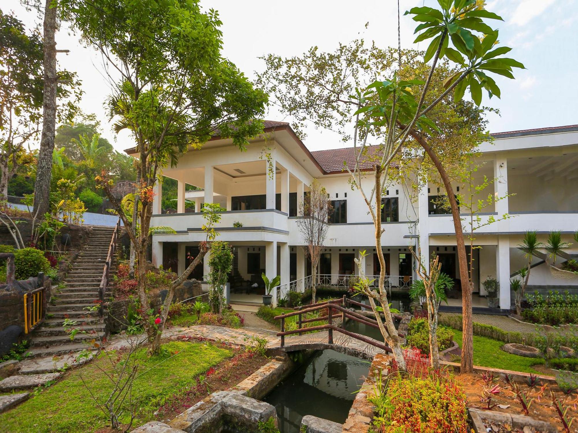 Hotel O Puncak Bogor Near Taman Safari Dış mekan fotoğraf